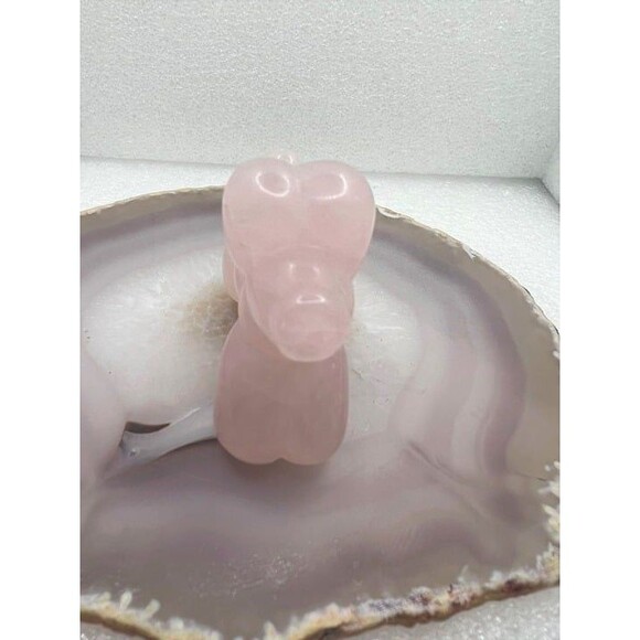 Rose Quartz Balloon Dog Carving - Picture 3 of 6